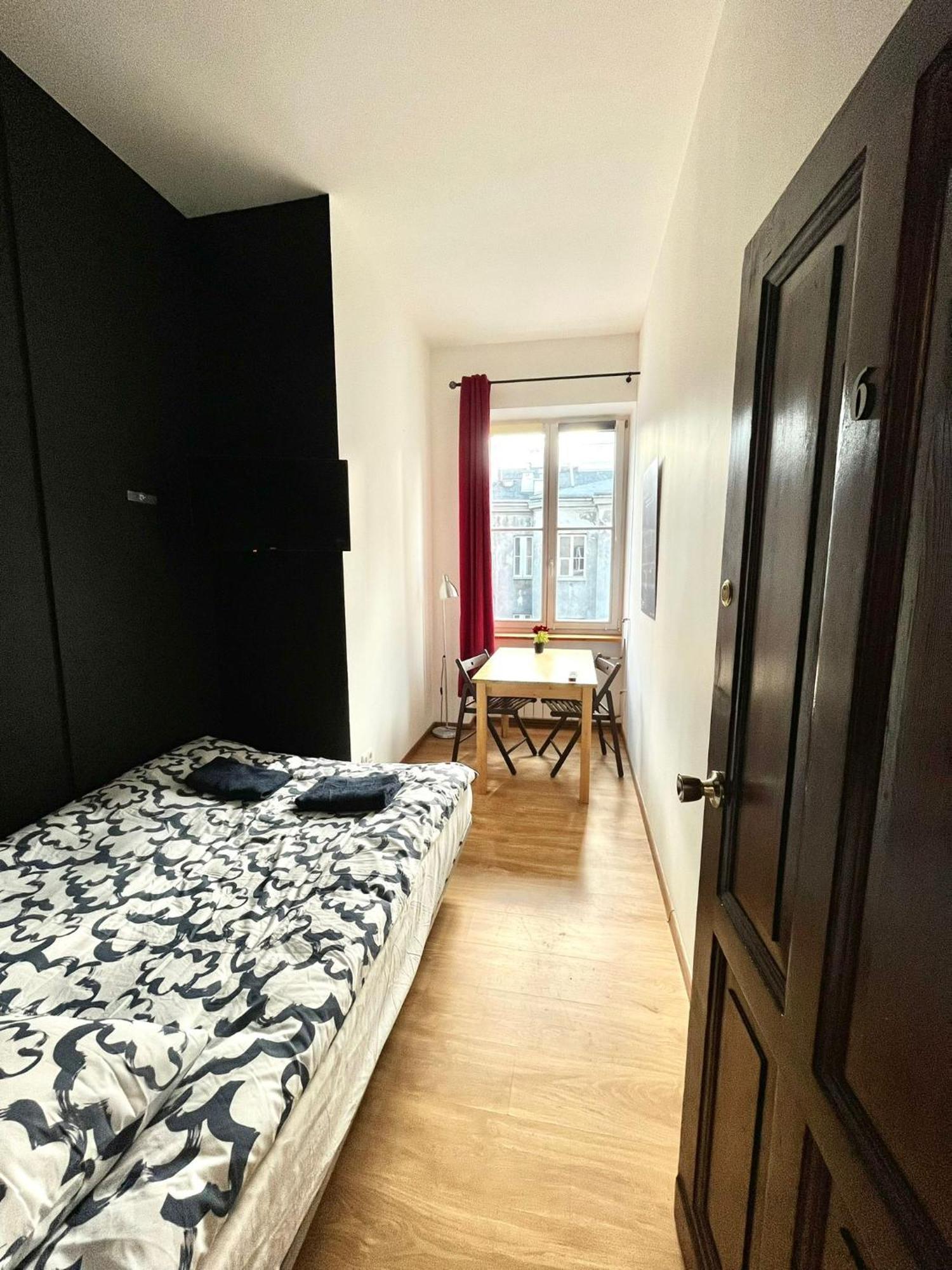 Bezagenta Rooms Centrum Warszawa Rom bilde